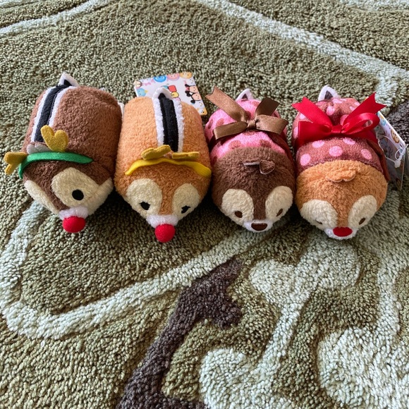 Set of 61 Disney Tsum Tsums - Picture 7 of 8